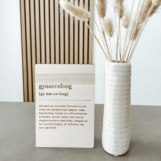 Houten bedankkaartje gynaecoloog – het perfecte bedankje voor een gynaecoloog, een uniek en persoonlijk cadeau - sfeerimpressie.