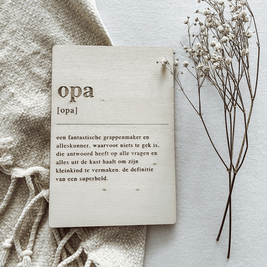 Houten bedankkaartje – een liefdevol cadeau voor opa, perfect om waardering en dankbaarheid te tonen - op jute kleed.