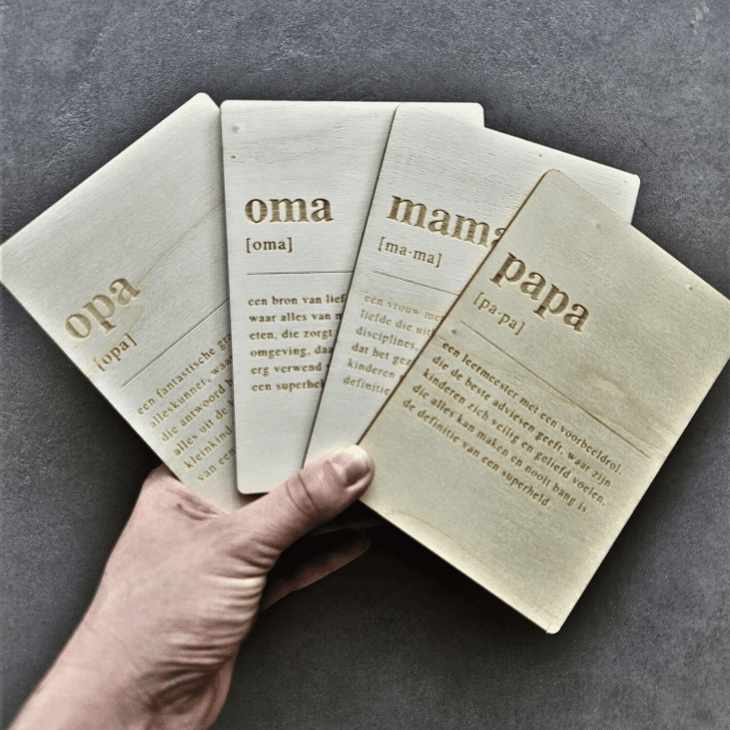 Houten bedankkaartjes opa, oma, mama en papa – een liefdevol cadeau, perfect om waardering en dankbaarheid te tonen - voorkant.