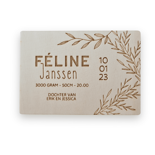 Houten geboortekaartje Féline - Achterkant - uniek en duurzaam alternatief voor traditionele kaartjes.