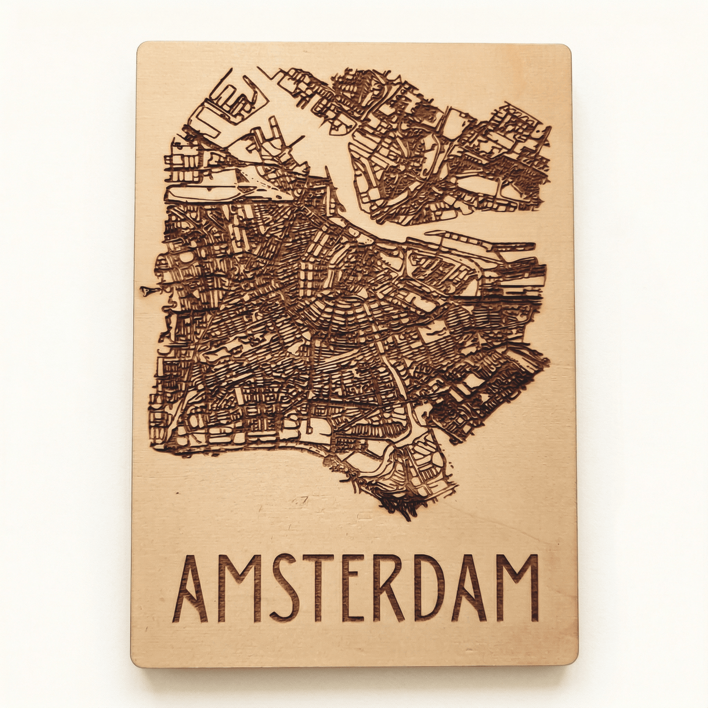 Houten stadskaart - stadkaart Amsterdam – gedetailleerde stadsplattegrond van hout, perfect als uniek housewarming cadeau.